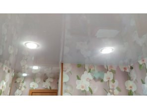 Монтаж потолка в коридоре 7 м2 с использованием пленки VIPCEILING серии MONLANGE L9001 (2.60)