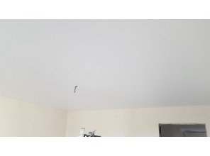 Монтаж потолка для зала 17 м2 с использованием пленки VIPCEILING серии MONLANGE M9001 (3.80)