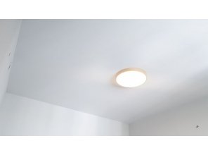 Монтаж потолка на кухне 15 м2 с использованием пленки VIPCEILING серии MONLANGE M9001 (3.50)