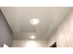 Монтаж потолка в коридоре 6 м2 с использованием пленки VIPCEILING серии MONLANGE L9001 (2.60)