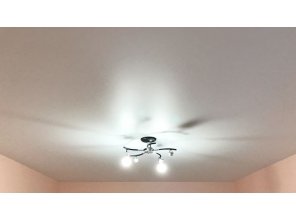 Монтаж потолка для зала 16 м2 с использованием пленки VIPCEILING серии MONLANGE M9001 (3.25)