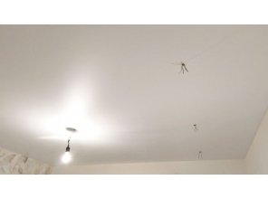 Монтаж потолка в спальне 12 м2 с использованием пленки VIPCEILING серии MONLANGE S9020 (3.25)