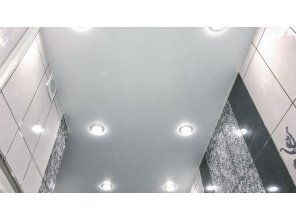 Монтаж потолка в ванной 4 м2 с использованием пленки VIPCEILING серии MONLANGE M9001 (2.15)