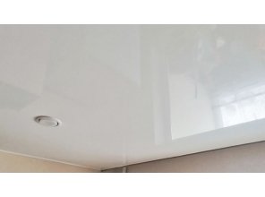 Монтаж потолка на кухне 12 м2 с использованием пленки VIPCEILING серии MONLANGE L9001 (2.60)