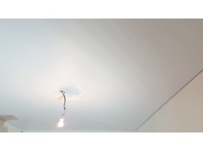 Монтаж потолка в спальне 10 м2 с использованием пленки VIPCEILING серии MONLANGE S9020 (2.60)