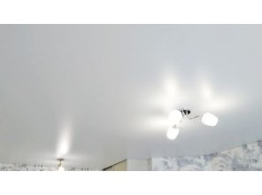 Монтаж потолка для зала 20 м2 с использованием пленки VIPCEILING серии MONLANGE S9020 (3.50)