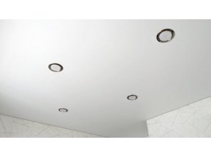 Монтаж потолка на кухне 6 м2 с использованием пленки VIPCEILING серии MONLANGE M9001 (2.60)