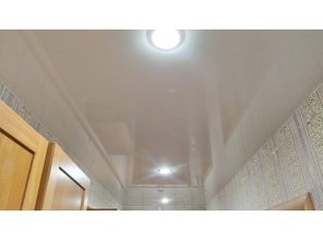 Монтаж потолка в прихожей 6 м2 с использованием пленки VIPCEILING серии MONLANGE L9001 (1.65)