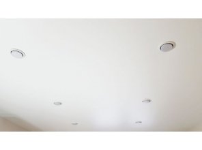 Монтаж потолка на кухне 12 м2 с использованием пленки VIPCEILING серии MONLANGE M9001 (3.25)