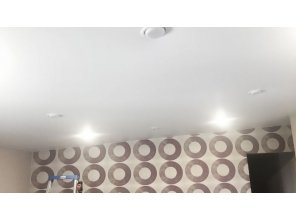 Монтаж потолка для зала 16 м2 с использованием пленки VIPCEILING серии MONLANGE M9001 (4.00)