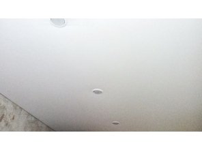 Монтаж потолка на кухне 8 м2 с использованием пленки VIPCEILING серии MONLANGE M9001 (2.60)