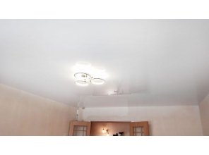 Монтаж потолка для зала 16 м2 с использованием пленки VIPCEILING серии MONLANGE L9001 (3.50)