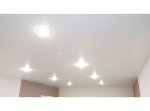 Монтаж потолка для зала 18 м2 с использованием пленки VIPCEILING серии MONLANGE S9020 (3.25)