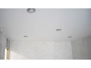 Монтаж потолка для зала 17 м2 с использованием пленки VIPCEILING серии MONLANGE M9001 (3.25)