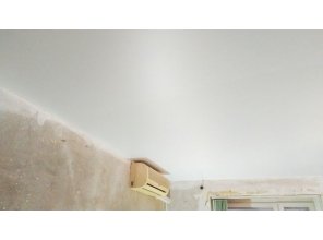 Монтаж потолка в спальне 23 м2 с использованием пленки VIPCEILING серии MONLANGE S9020 (4.00)