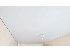 Монтаж потолка в спальне 14 м2 с использованием пленки VIPCEILING серии MONLANGE M9001 (2.60)