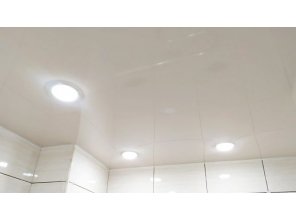 Монтаж потолка в ванной 3 м2 с использованием пленки VIPCEILING серии MONLANGE L9042 (2.15)