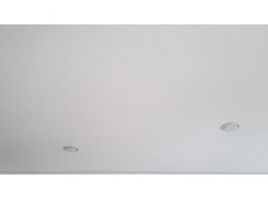 Монтаж потолка в спальне 10 м2 с использованием пленки VIPCEILING серии MONLANGE M9001 (2.60)