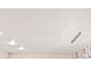 Монтаж потолка на кухне 12 м2 с использованием пленки VIPCEILING серии MONLANGE M9001 (3.25)