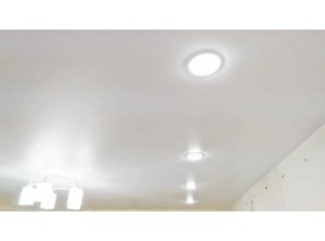 Монтаж потолка для зала 15 м2 с использованием пленки VIPCEILING серии MONLANGE M9001 (3.50)