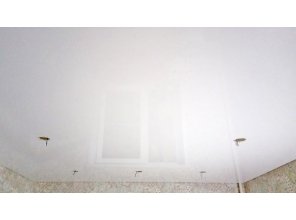 Монтаж потолка в детской 13 м2 с использованием пленки VIPCEILING серии MONLANGE L9001 (3.25)