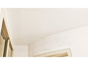 Монтаж потолка в коридоре 8 м2 с использованием пленки VIPCEILING серии MONLANGE M9001 (3.25)