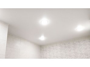Монтаж потолка в ванной 5 м2 с использованием пленки VIPCEILING серии MONLANGE S9020 (2.15)