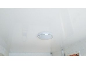 Монтаж потолка для зала 17 м2 с использованием пленки VIPCEILING серии MONLANGE L9001 (3.25)