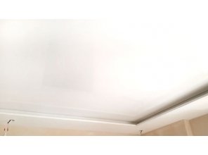 Монтаж потолка для зала 10 м2 с использованием пленки VIPCEILING серии MONLANGE L9001 (3.25)