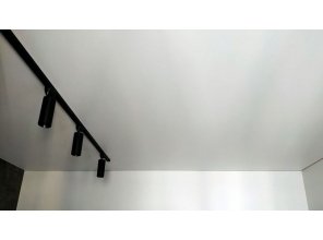 Монтаж потолка на кухне 10 м2 с использованием пленки VIPCEILING серии MONLANGE M9001 (3.25)