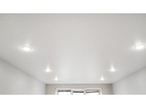 Монтаж потолка для зала 17 м2 с использованием пленки VIPCEILING серии MONLANGE S9020 (3.25)