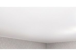 Монтаж потолка в гостиной 18 м2 с использованием пленки VIPCEILING серии MONLANGE M9001 (4.35)