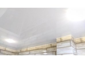 Монтаж потолка в ванной 4 м2 с использованием пленки VIPCEILING серии MONLANGE L9001 (2.15)