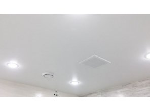 Монтаж потолка в ванной 7 м2 с использованием пленки VIPCEILING серии MONLANGE S9020 (2.15)
