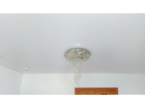 Монтаж потолка для зала 18 м2 с использованием пленки VIPCEILING серии MONLANGE S9020 (4.35)