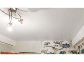 Монтаж потолка в детской 9 м2 с использованием пленки VIPCEILING серии MONLANGE M9001 (2.60)