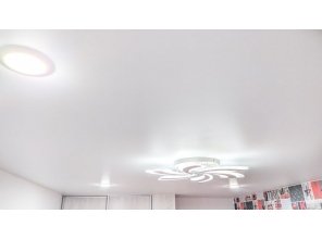 Монтаж потолка в детской 12 м2 с использованием пленки VIPCEILING серии MONLANGE M9001 (3.25)