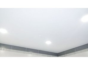 Монтаж потолка в ванной 7 м2 с использованием пленки VIPCEILING серии MONLANGE S9020 (2.60)