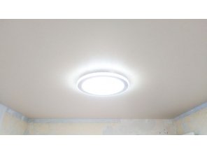 Монтаж потолка в спальне 9 м2 с использованием пленки VIPCEILING серии MONLANGE S9057 (3.50)