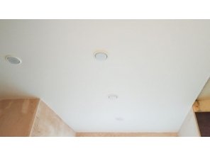 Монтаж потолка в коридоре 4 м2 с использованием пленки VIPCEILING серии MONLANGE M9001 (3.50)