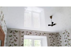 Монтаж потолка в спальне 9 м2 с использованием пленки VIPCEILING серии MONLANGE L9001 (3.50)