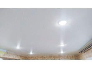 Монтаж потолка для зала 16 м2 с использованием пленки VIPCEILING серии MONLANGE M9057 (3.50)