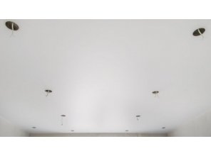 Монтаж потолка в детской 17 м2 с использованием пленки VIPCEILING серии MONLANGE M9001 (3.80)