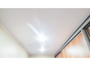 Монтаж потолка в коридоре 6 м2 с использованием пленки VIPCEILING серии MONLANGE M9001 (2.15)