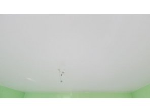 Монтаж потолка в спальне 13 м2 с использованием пленки VIPCEILING серии MONLANGE S9020 (3.25)