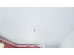 Монтаж потолка на кухне 16 м2 с использованием пленки VIPCEILING серии MONLANGE M9001 (3.25)