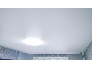 Монтаж потолка для зала 19 м2 с использованием пленки VIPCEILING серии MONLANGE M9001 (3.50)