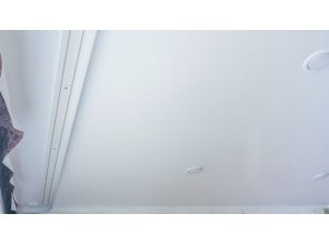 Монтаж потолка в спальне 7 м2 с использованием пленки VIPCEILING серии MONLANGE S9020 (2.60)