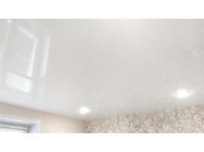 Монтаж потолка в спальне 9 м2 с использованием пленки VIPCEILING серии MONLANGE L9001 (3.25)