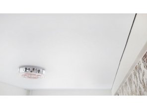 Монтаж потолка для зала 18 м2 с использованием пленки VIPCEILING серии MONLANGE M9001 (3.25)